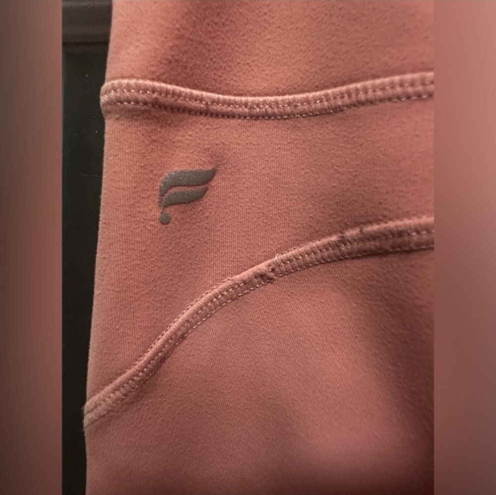 Fabletics Peach Leggings Size Small - Picture 4 of 5